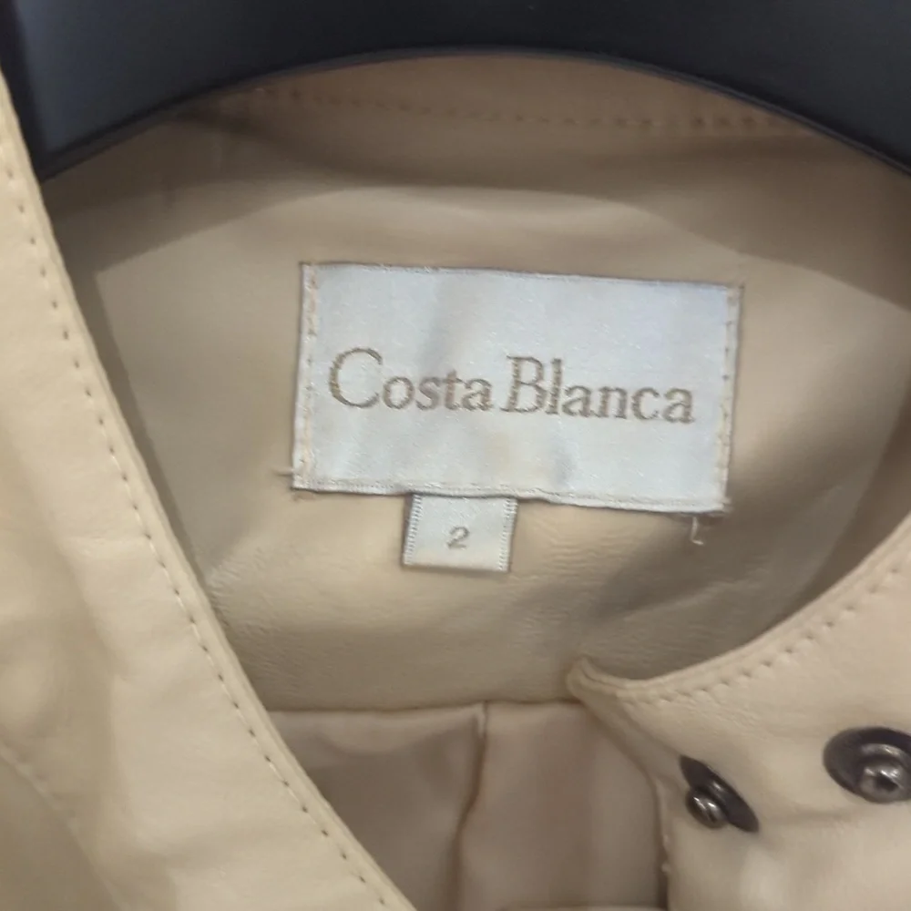 Costa Blanca Cream Faux Leather Motorcycle Jacket - Size 2 XS Great Condition - Picture 4 of 7